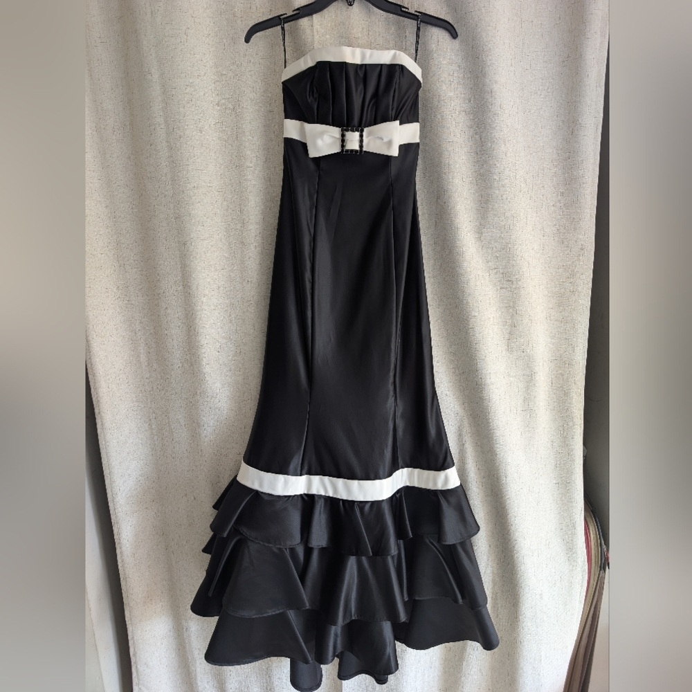 Vintage Jessica McClintock for Gunne Sax Formal Strapless Gown Size 1 (Juniors)